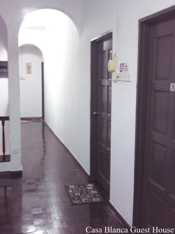 Casa Blanca Guest House Malacca Exterior photo